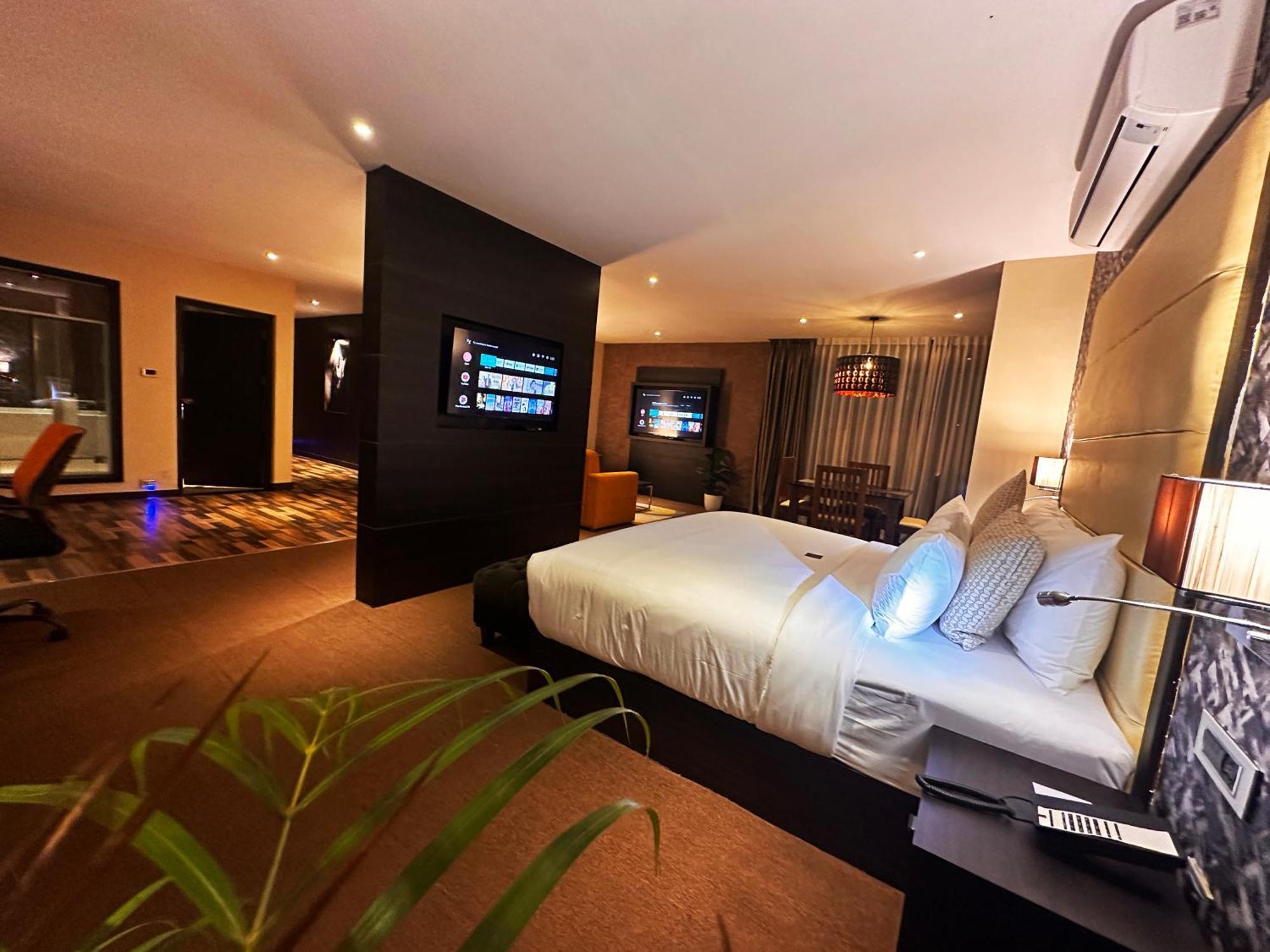 Viceroy Luxury Mountain Resort And Spa มุนนาร์ ภายนอก รูปภาพ